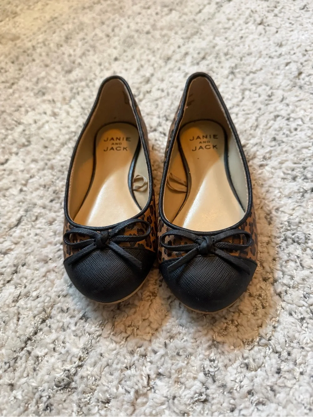 Janie and Jack Leopard Print Ballet Flats with Black Cap Toe Euc size 10